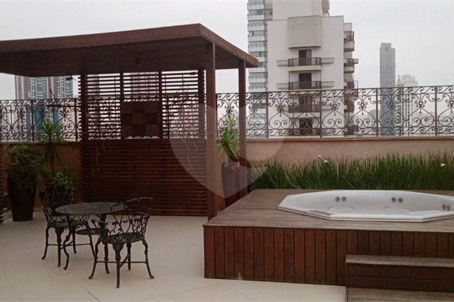 Duplex à venda com 7 quartos, sendo 5 suítes, em Anália Franco, São Paulo, SP