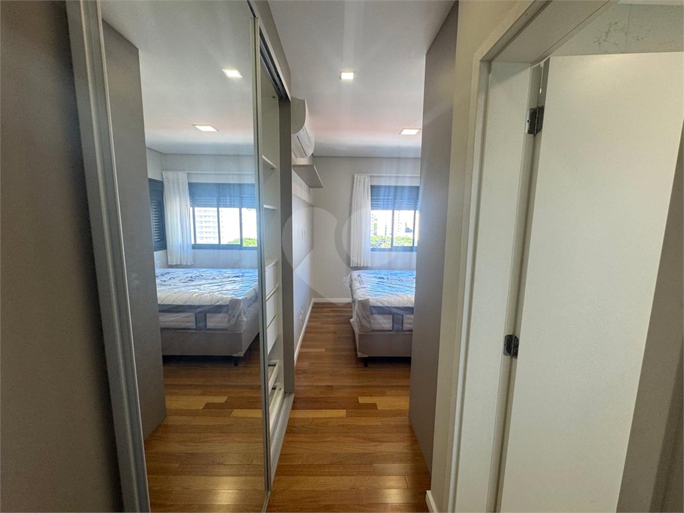 Apartamento à venda com 3 suítes em Brooklin Paulista, São Paulo, SP