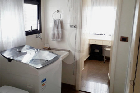 Apartamento à venda com 3 quartos, sendo 1 suíte, em Vila Gomes Cardim, São Paulo, SP