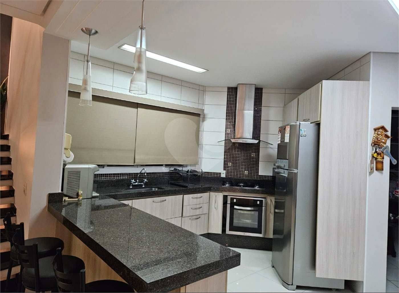 Casa à venda com 4 quartos, sendo 2 suítes,  no condomínio Golden Park Alpha, Sorocaba - SP