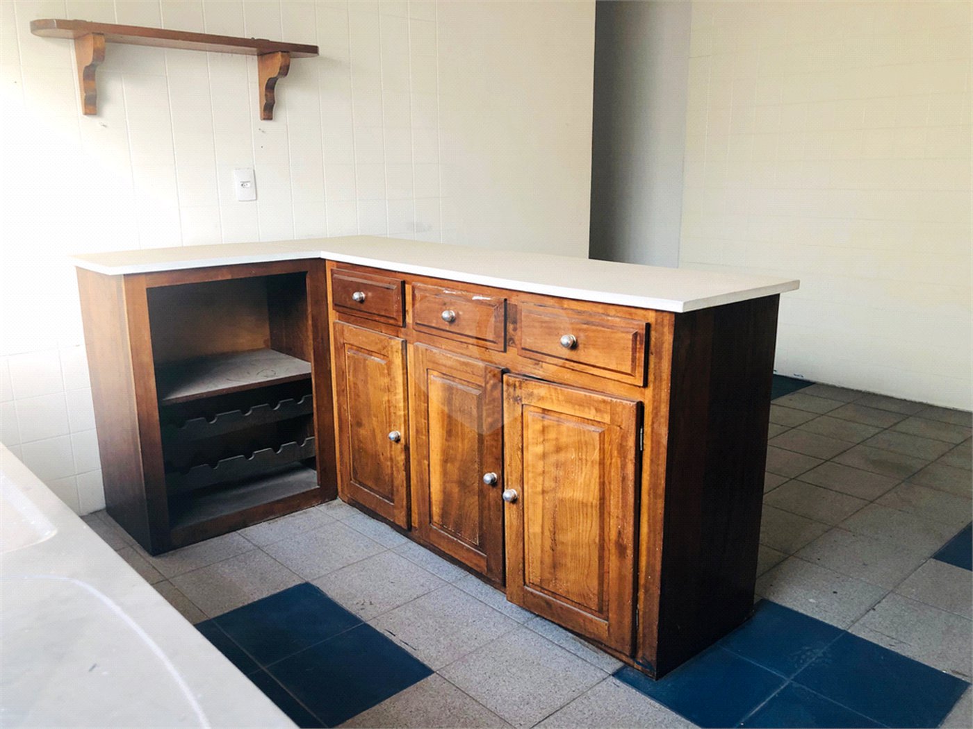 Sobrado à venda com 4 quartos, sendo 3 suítes, em Vila Rosália, Guarulhos, SP