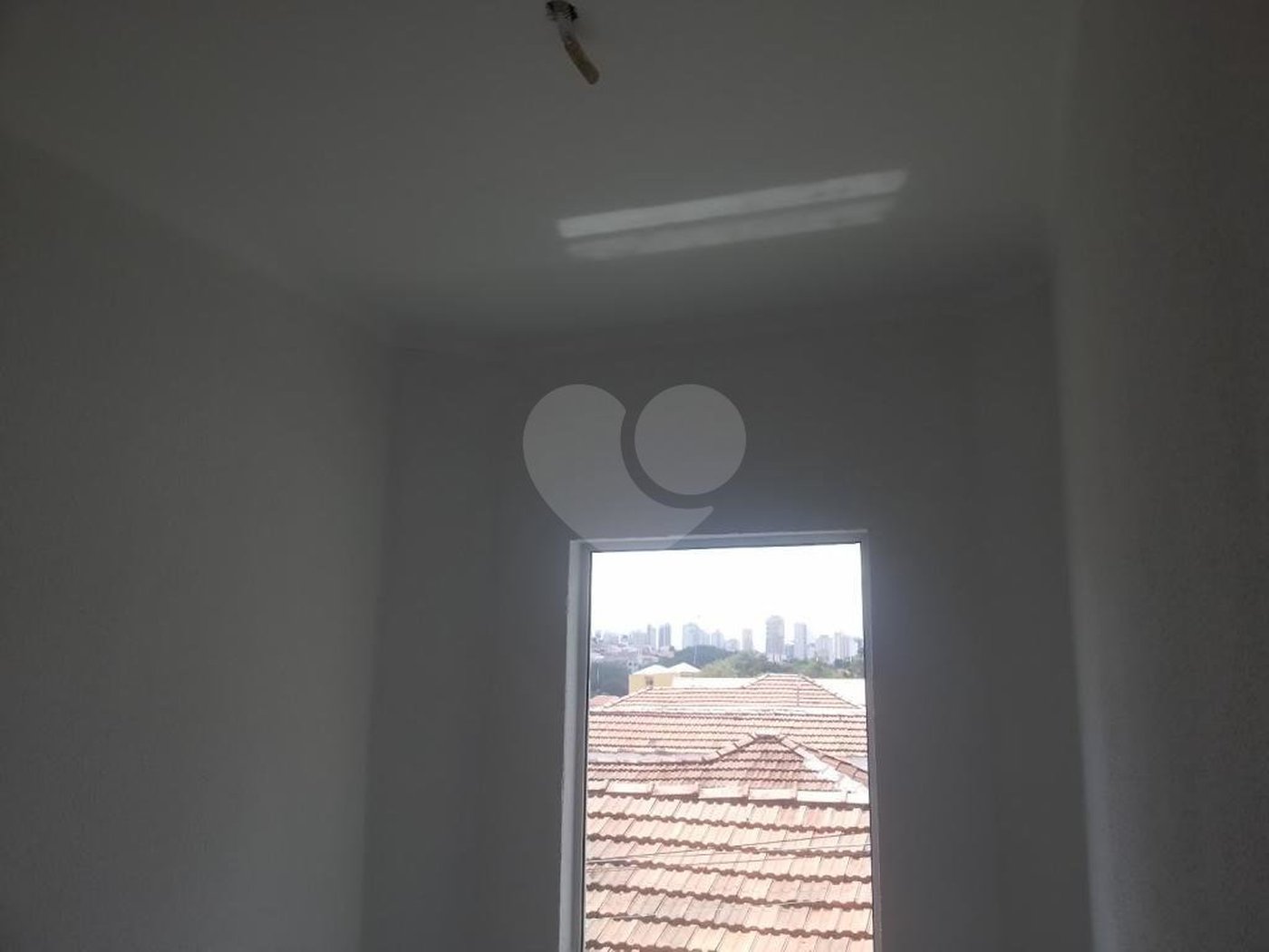 Sobrado à venda com 3 suítes em Parada Inglesa, São Paulo, SP