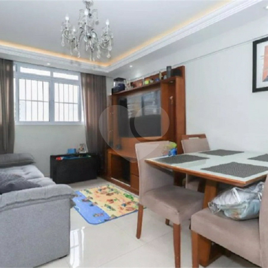 Apartamento com 3 quartos á venda próximo a estação de metrô da Liberdade, Edificio Gilberto