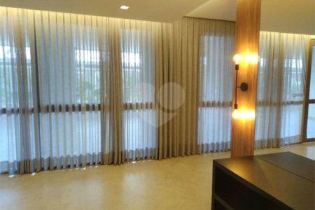 Apartamento novo com 129m² na Mooca com 2 suítes e 2 vagas.