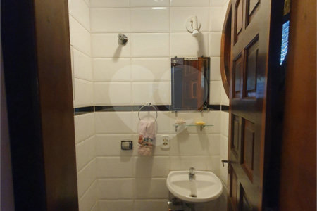 Casa à venda com 4 quartos, sendo 2 suítes,  no condomínio Vinhas da Vista Alegre - Lado Café, Vinhedo - SP