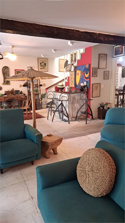 Casa de Vila à venda com 4 quartos, sendo 1 suíte, em Vila Olímpia, São Paulo, SP