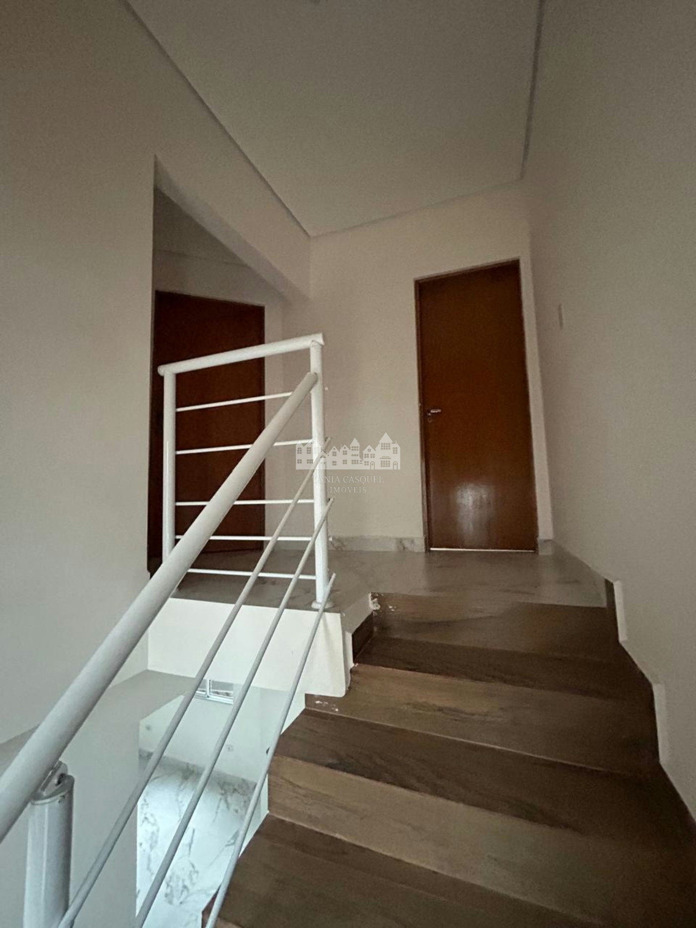 Casa à venda com 2 quartos, sendo 1 suíte, em Parque Hortência, Bom Jesus dos Perdões, SP