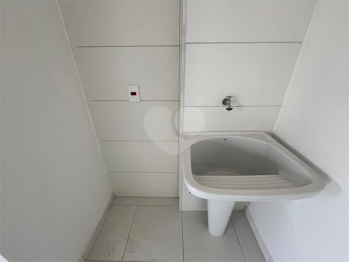 Apartamento à venda com 2 quartos, sendo 1 suíte, em Vila Mazzei, São Paulo, SP