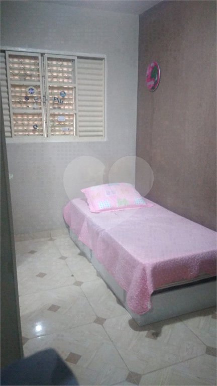 Casa à venda com 3 quartos em Monte Castelo, São José dos Campos, SP
