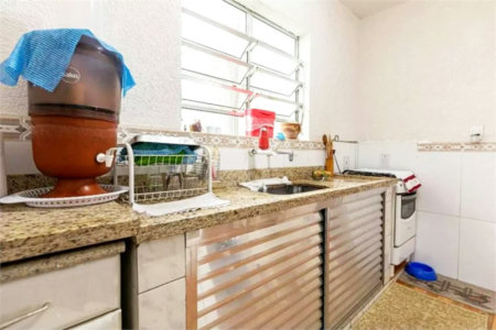 Sobrado à venda com 3 quartos, sendo 1 suíte, em Vila Paulicéia, São Paulo, SP