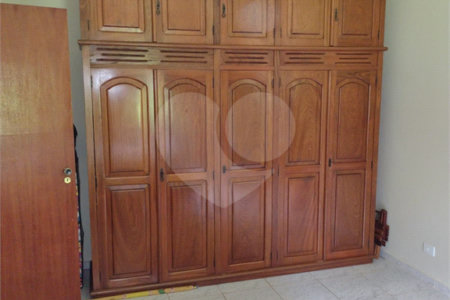 Sítio à venda com 4 quartos no Centro, Araçoiaba da Serra, SP