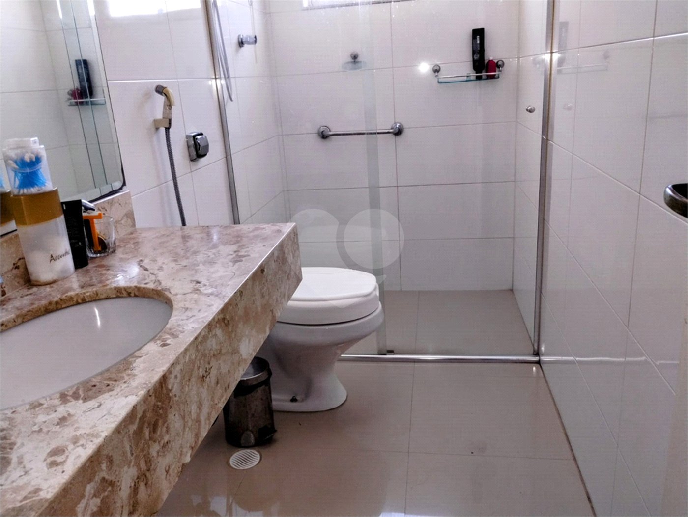 Casa à venda com 4 quartos, sendo 1 suíte, em Vila Guilherme, São Paulo, SP