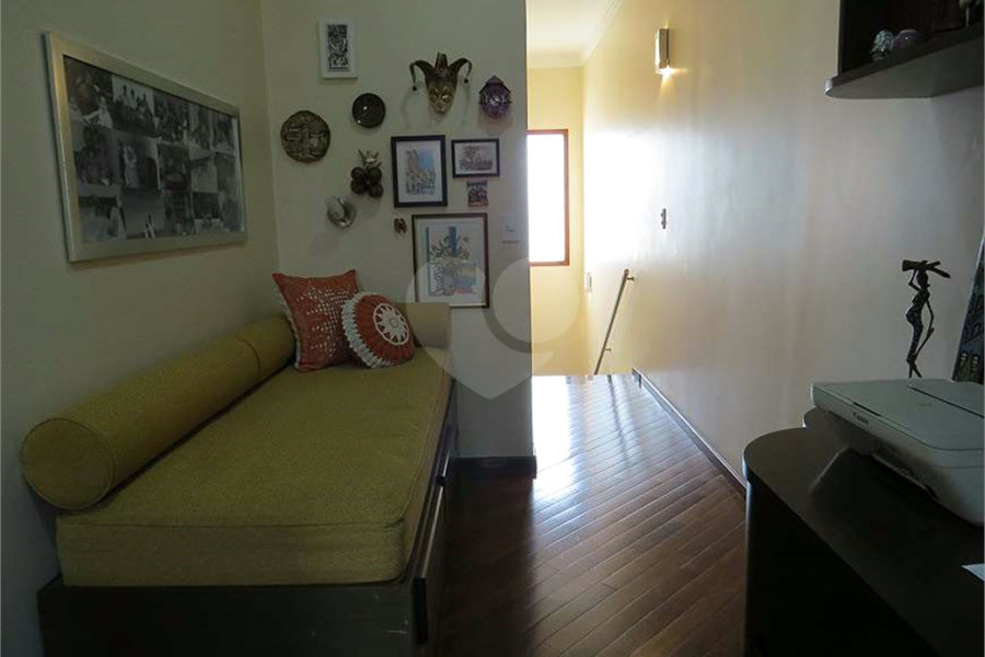 Sobrado à venda com 4 quartos, sendo 1 suíte, em Santana, São Paulo, SP