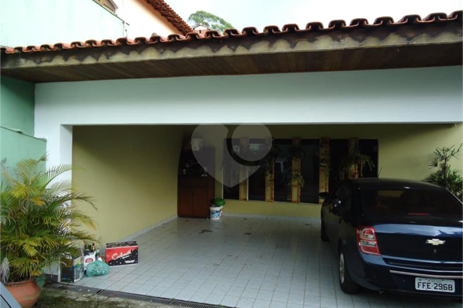 Sobrado à venda com 2 suítes em Tremembé, São Paulo, SP
