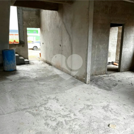 Casa à venda com 3 quartos, sendo 1 suíte, em Residencial Villaggio Di Capri, Itapetininga, SP