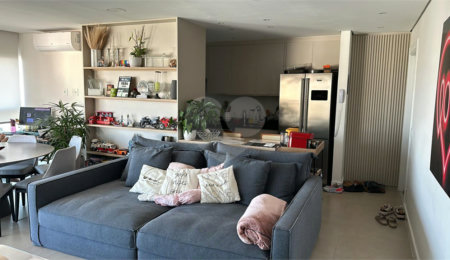 Apartamento à venda ou para alugar com 2 suítes em Vila Olímpia, São Paulo, SP