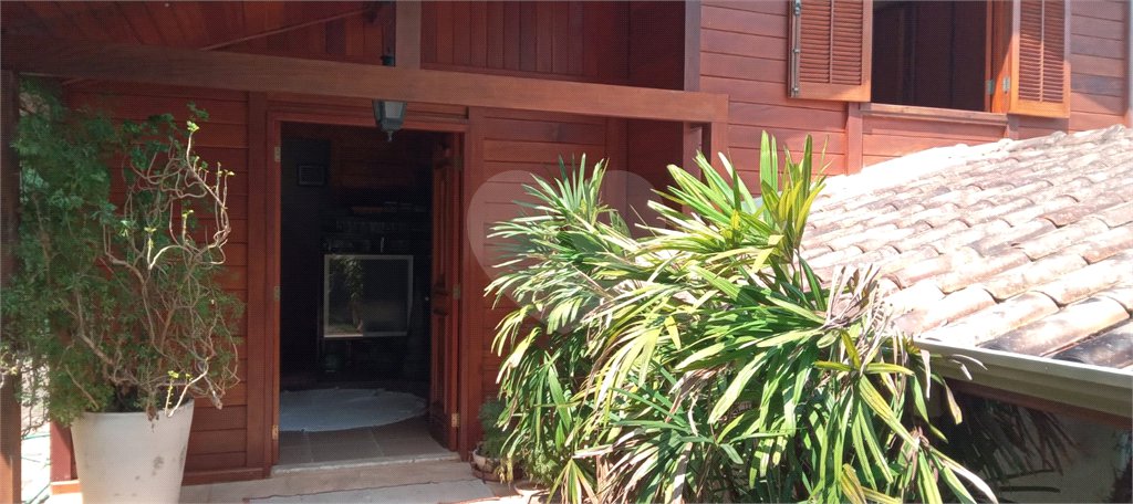 Casa para alugar com 3 quartos, sendo 1 suíte, no condomínio Itaembu, Itatiba - SP