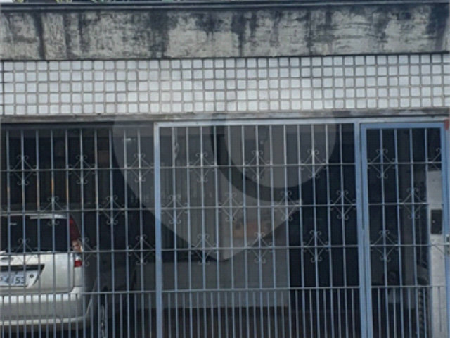 Sobrado à venda com 2 quartos, sendo 1 suíte,  em Anália Franco, São Paulo, SP