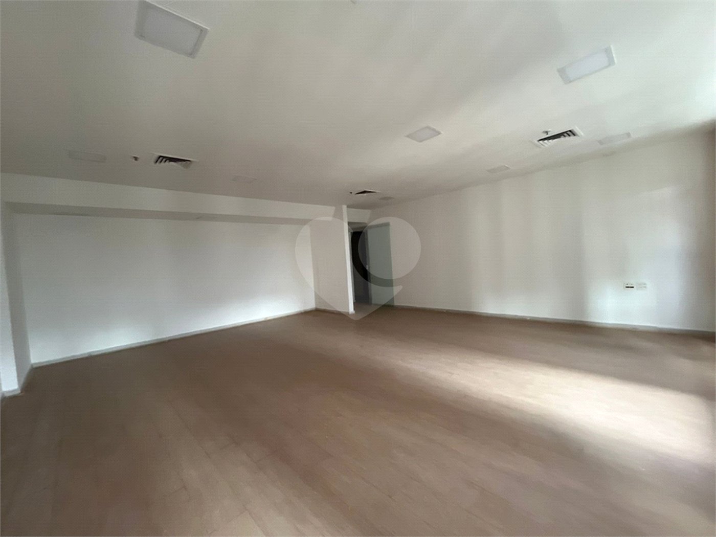 Sala à venda ou para alugar no Centro, Rio de Janeiro, RJ