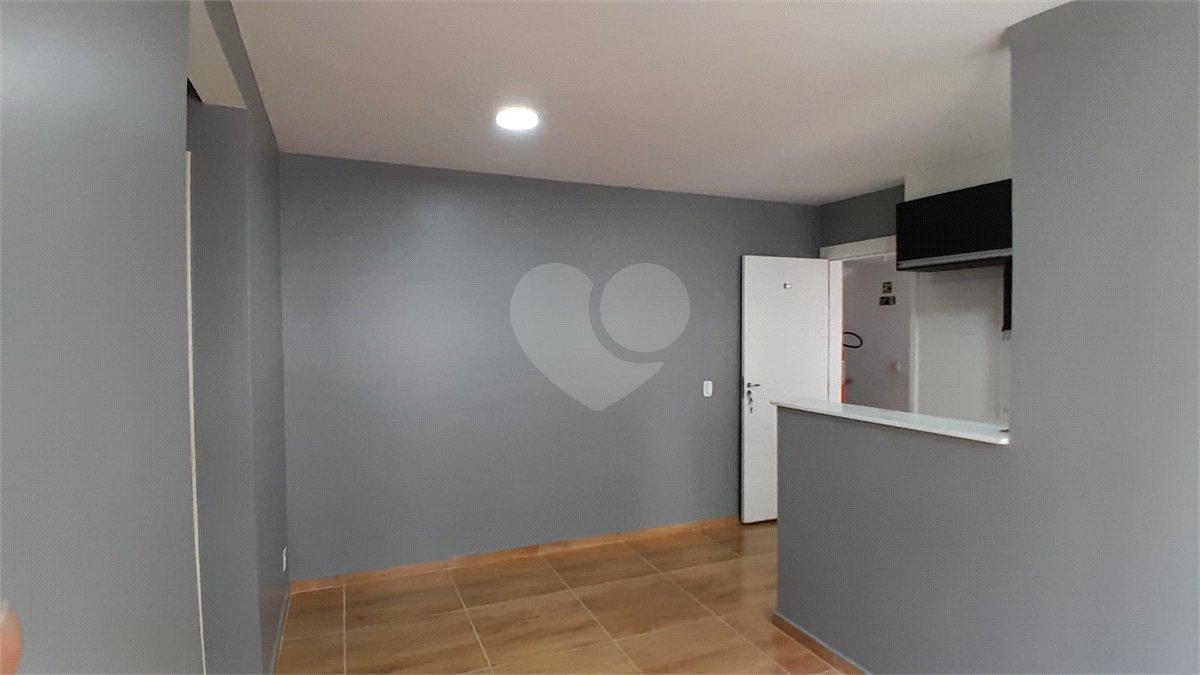 Apartamento para alugar com 2 quartos em Campo Grande, Rio de Janeiro, RJ