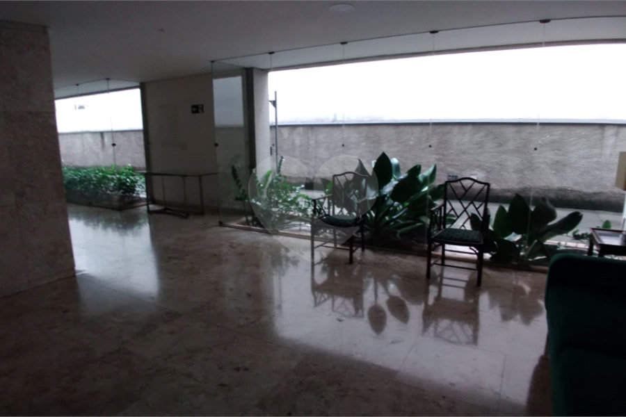 Apartamento à venda com 3 quartos, sendo 1 suíte, em Pinheiros, São Paulo, SP