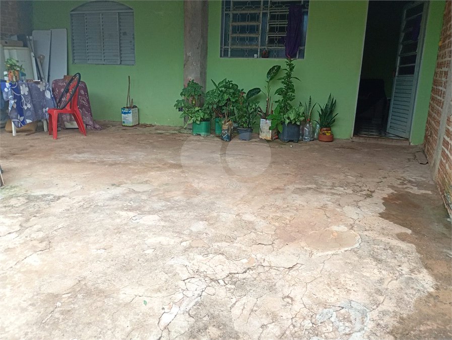 Casa à venda com 3 quartos em Vila Vieira (vila Xavier), Araraquara, SP
