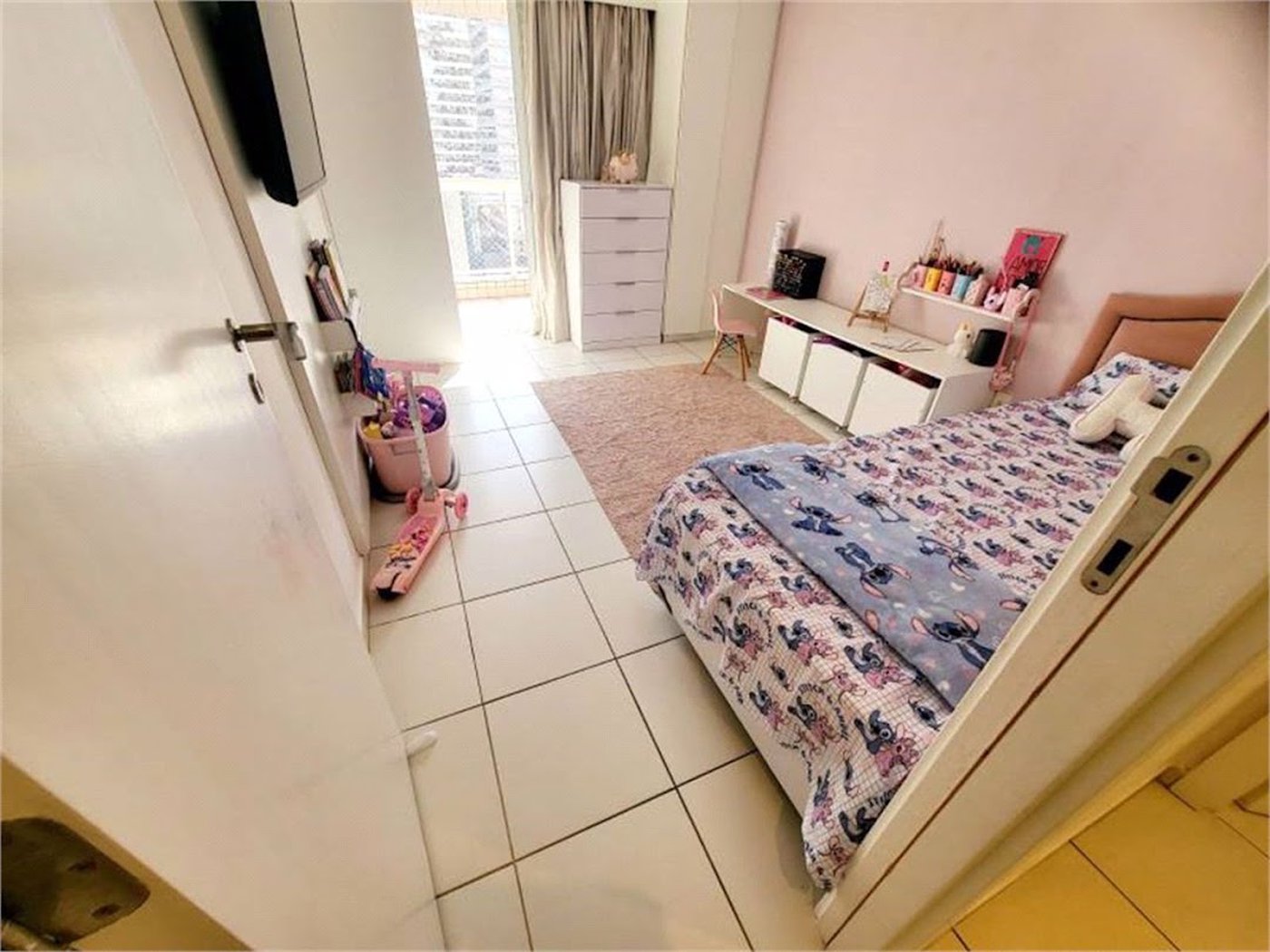 Apartamento Residencial à venda, Gonzaga, Santos - AP1004.