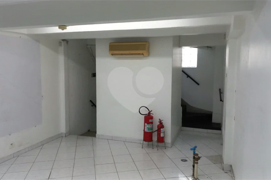 Loja à venda ou para alugar em Santana, São Paulo, SP