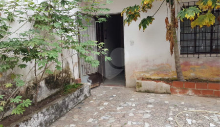 Casa à venda com 3 quartos em Jardim Helena, Ferraz de Vasconcelos, SP