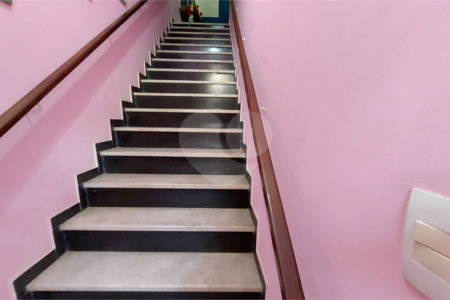 Casa à venda com 6 quartos, sendo 3 suítes, em Grajaú, Rio de Janeiro, RJ