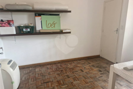 Casa à venda com 3 quartos, sendo 1 suíte, em Chácara Monte Alegre, São Paulo, SP
