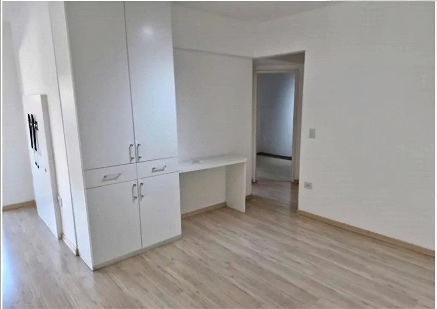 Apartamento à venda com 3 quartos, sendo 1 suíte, em Vila Indiana, São Paulo, SP