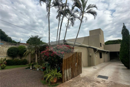 Casa à venda com 6 suítes em Pedro Juan Caballero, Amambay