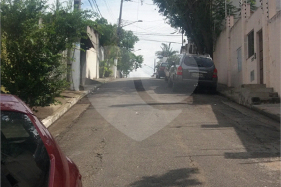 Sobrado à venda com 3 quartos, sendo 1 suíte, em Horto, São Paulo, SP