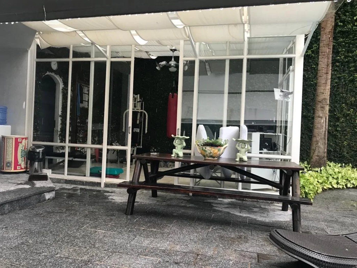 Casa à venda com 5 quartos, sendo 2 suítes, em Jardim Everest, São Paulo, SP