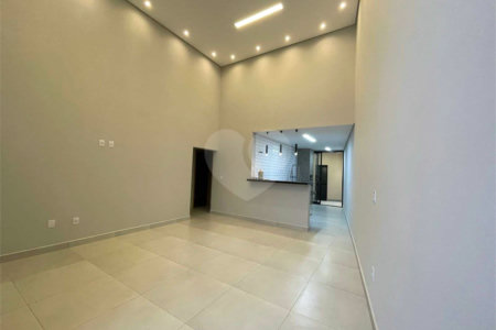 Casa à venda com 3 quartos, sendo 1 suíte, no condomínio Horto Florestal Villagio, Sorocaba - SP