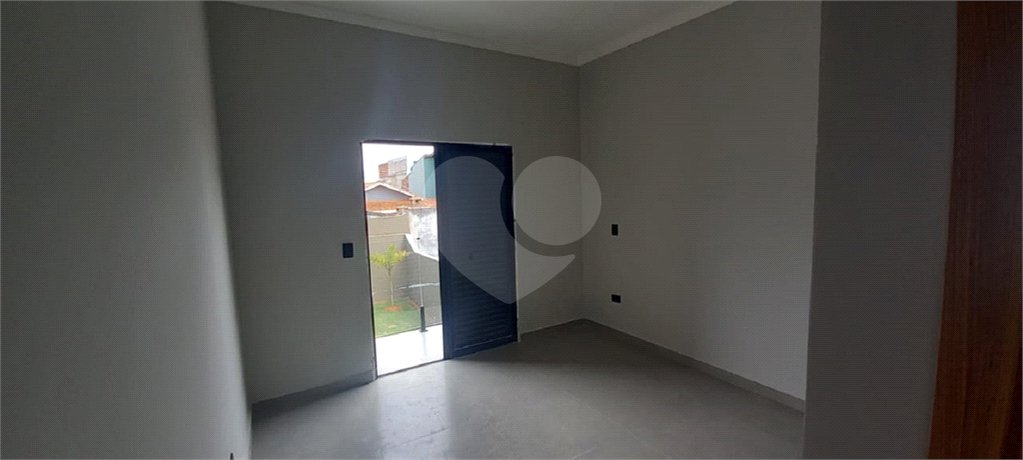 Sobrado à venda com 3 suítes em Alvinópolis, Atibaia, SP