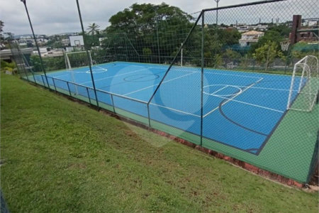 Casa à venda com 4 quartos, sendo 2 suítes, no condomínio Residencial Parque Esplanada, Votorantim - SP