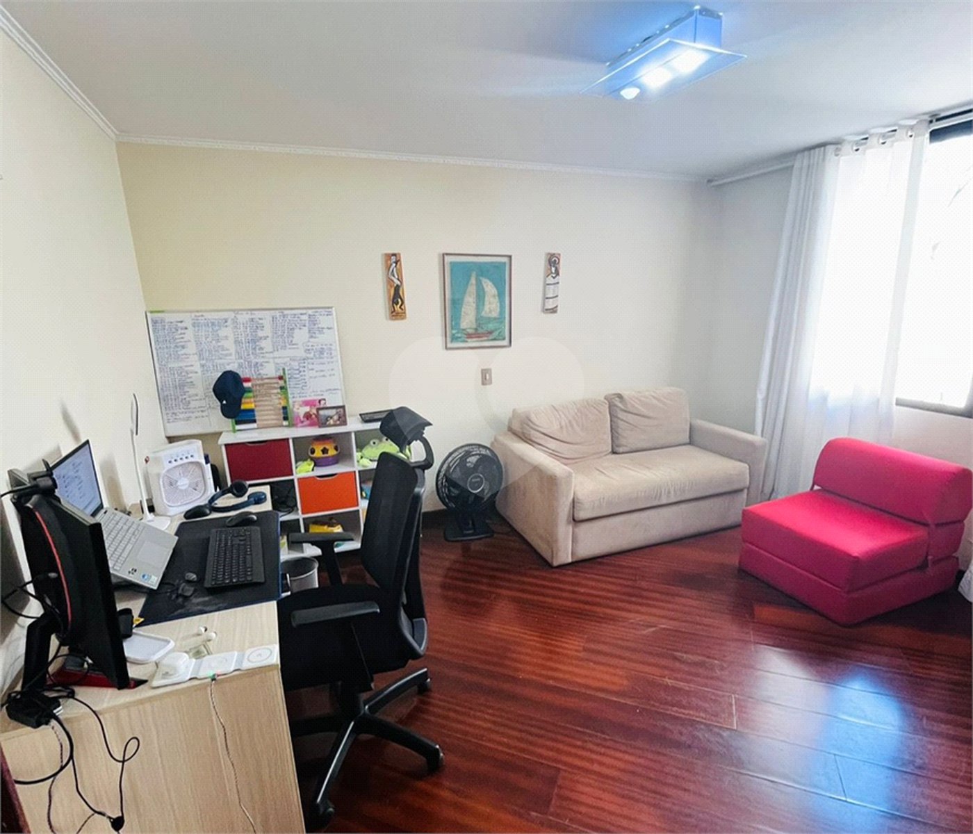 Casa à venda com 3 quartos, sendo 1 suíte,  em Jardim Eltonville, Sorocaba, SP
