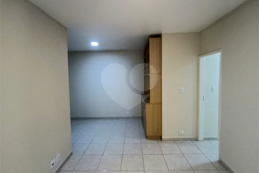 Apartamento à venda com 3 quartos, sendo 1 suíte, em Perdizes, São Paulo, SP