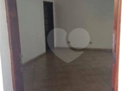 Sobrado à venda com 4 quartos, sendo 3 suítes, em Santana, São Paulo, SP