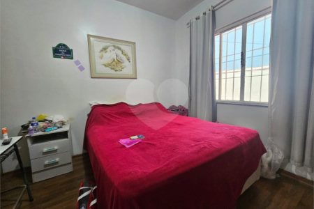 Casa à venda com 2 quartos, sendo 1 suíte, em Santo Amaro, São Paulo, SP