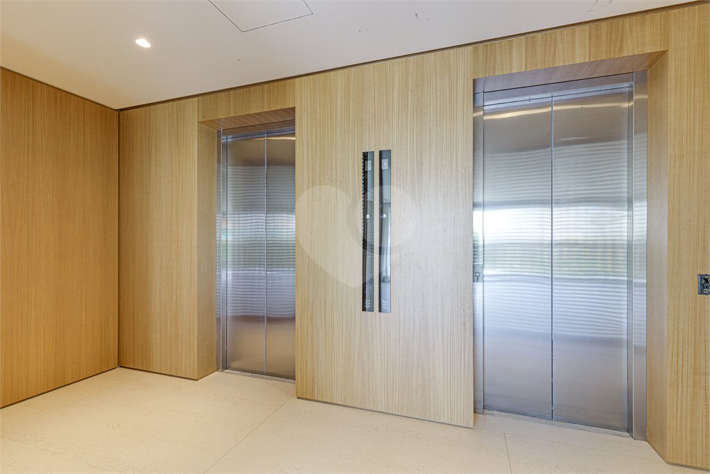 Apartamento à venda com 4 suítes em Moema, São Paulo, SP
