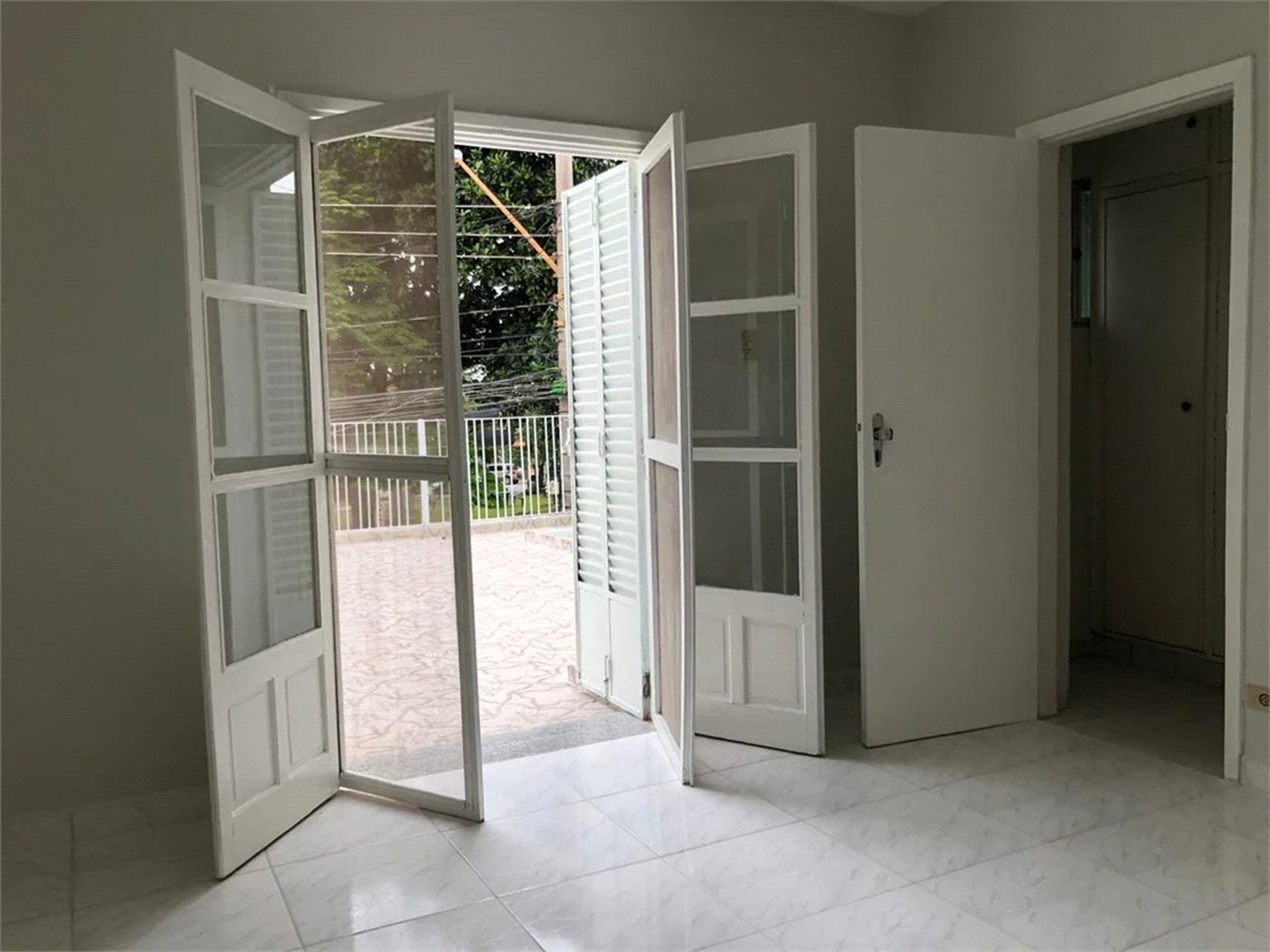 Sobrado à venda com 3 quartos em Jardim Humaitá, São Paulo, SP