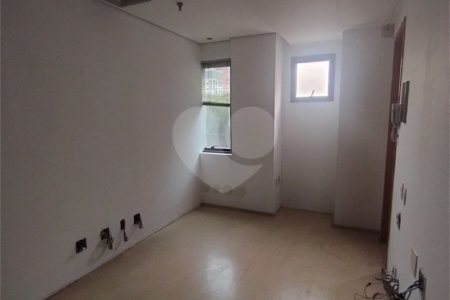 Sala comercial para locação no Jardim Paulista, 90 m², 2 garagens