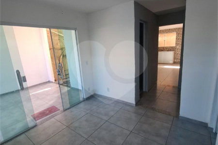 Casa para alugar com 4 quartos em Campo Grande, Rio de Janeiro, RJ