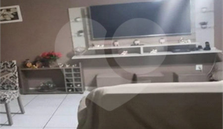 Sobrado à venda com 2 quartos em Vila Nova Cachoeirinha, São Paulo, SP