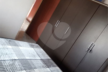 Sobrado à venda com 5 quartos em Jardim Itapuã, Sorocaba, SP