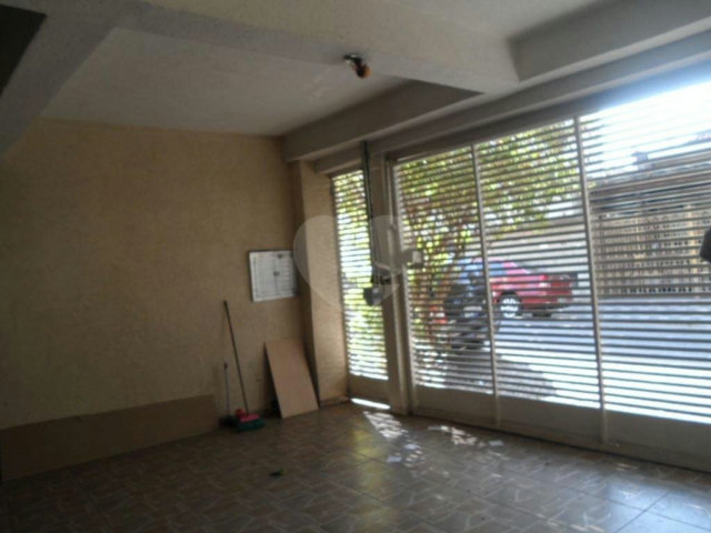 Sobrado à venda com 4 quartos, sendo 2 suítes,  em Santana, São Paulo, SP