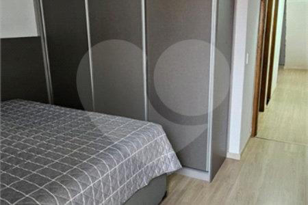Triplex à venda com 2 quartos, sendo 1 suíte, em Vila Metalúrgica, Santo André, SP